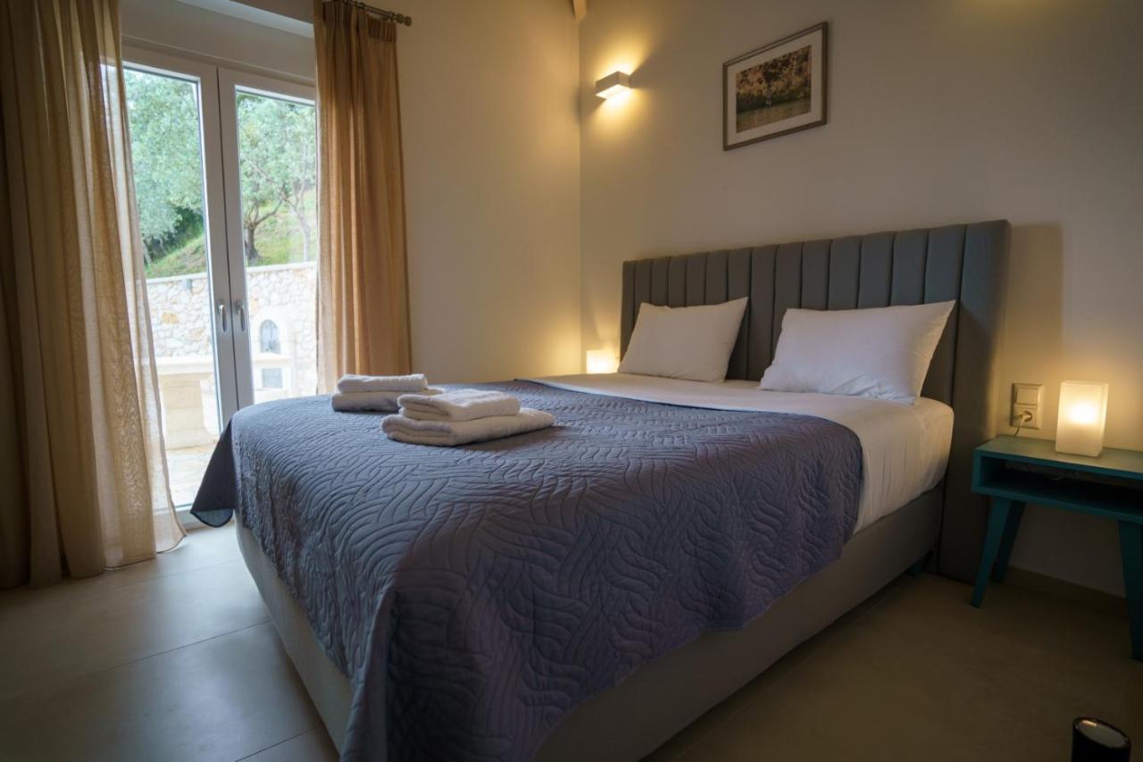 Astrali Stone Villas 帕拉米夏 外观 照片